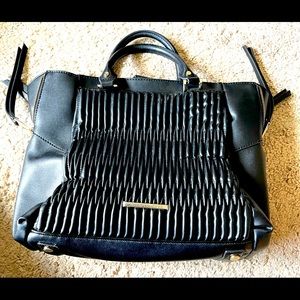 Black Jennifer Lopez Leather Purse